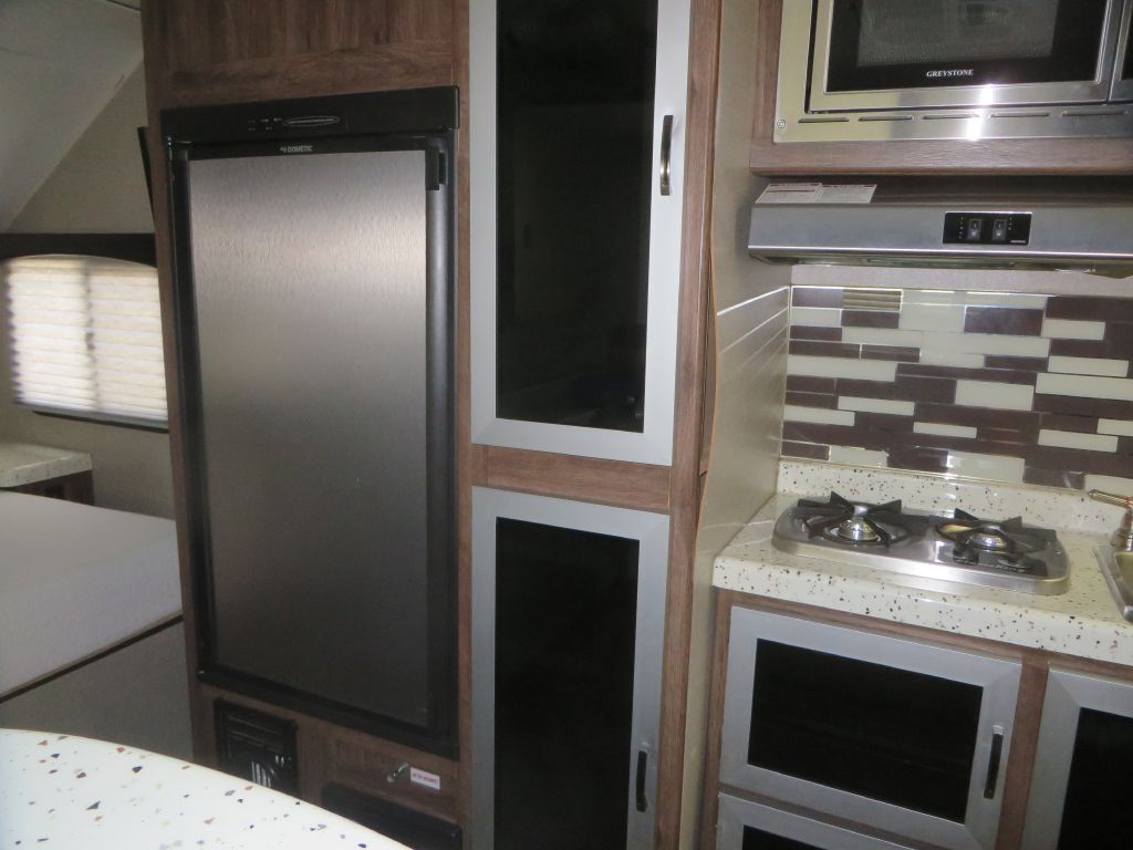 Photo 7 of this TRAVEL LITE FALCON