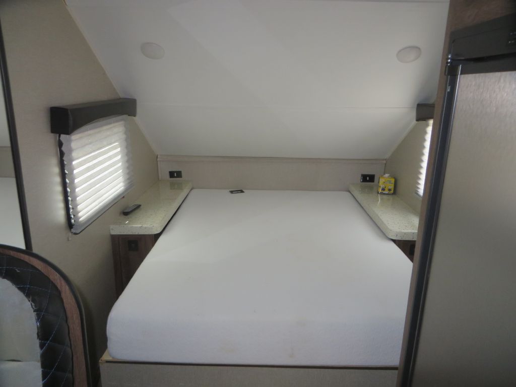 Photo 8 of this TRAVEL LITE FALCON