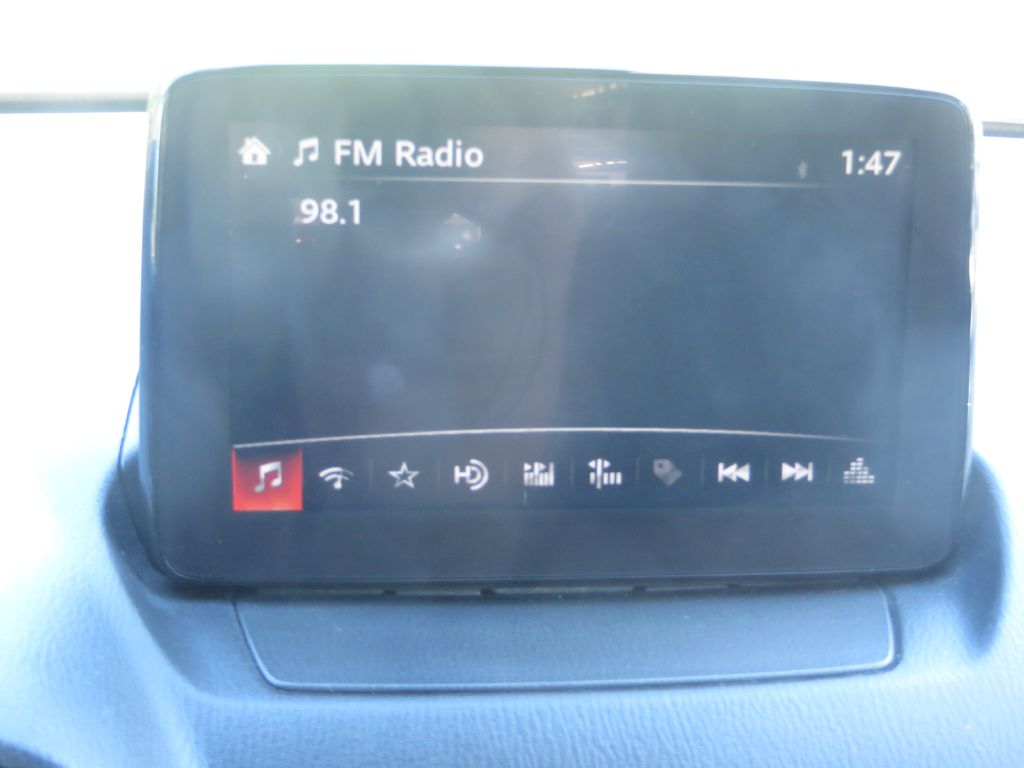 Photo 16 of this MAZDA CX-3