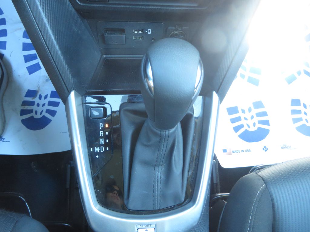 Photo 19 of this MAZDA CX-3