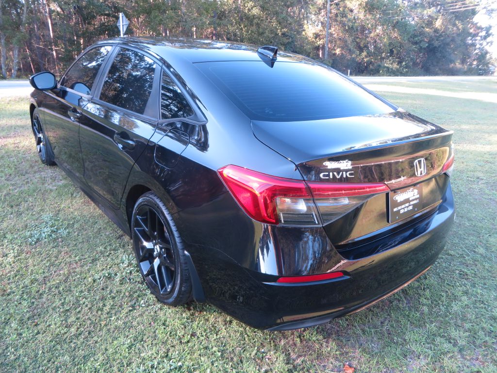 Photo 8 of this HONDA CIVIC
