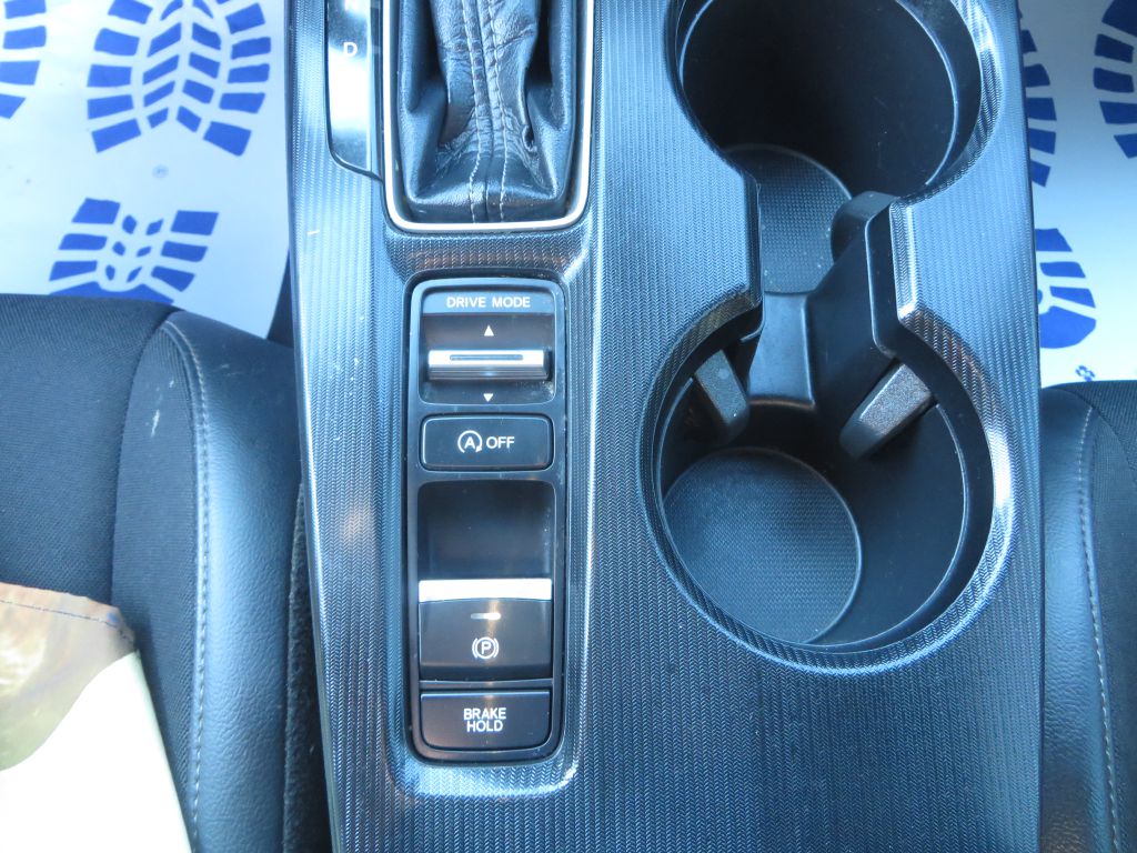 Photo 16 of this HONDA CIVIC