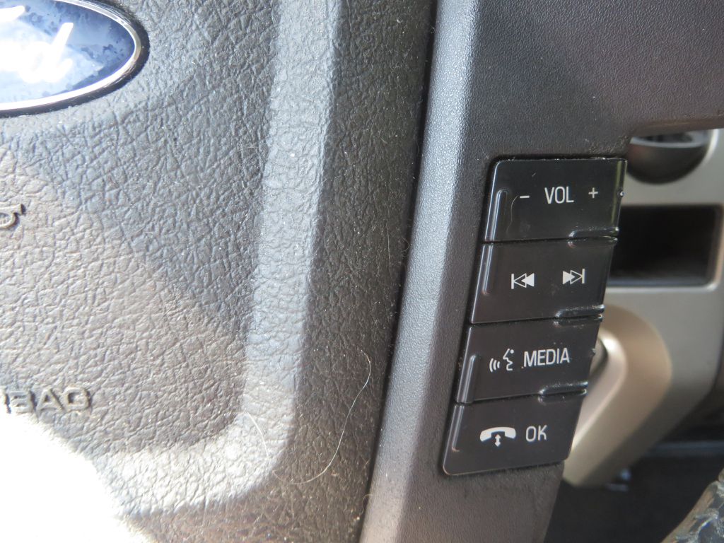 Photo 17 of this FORD F150
