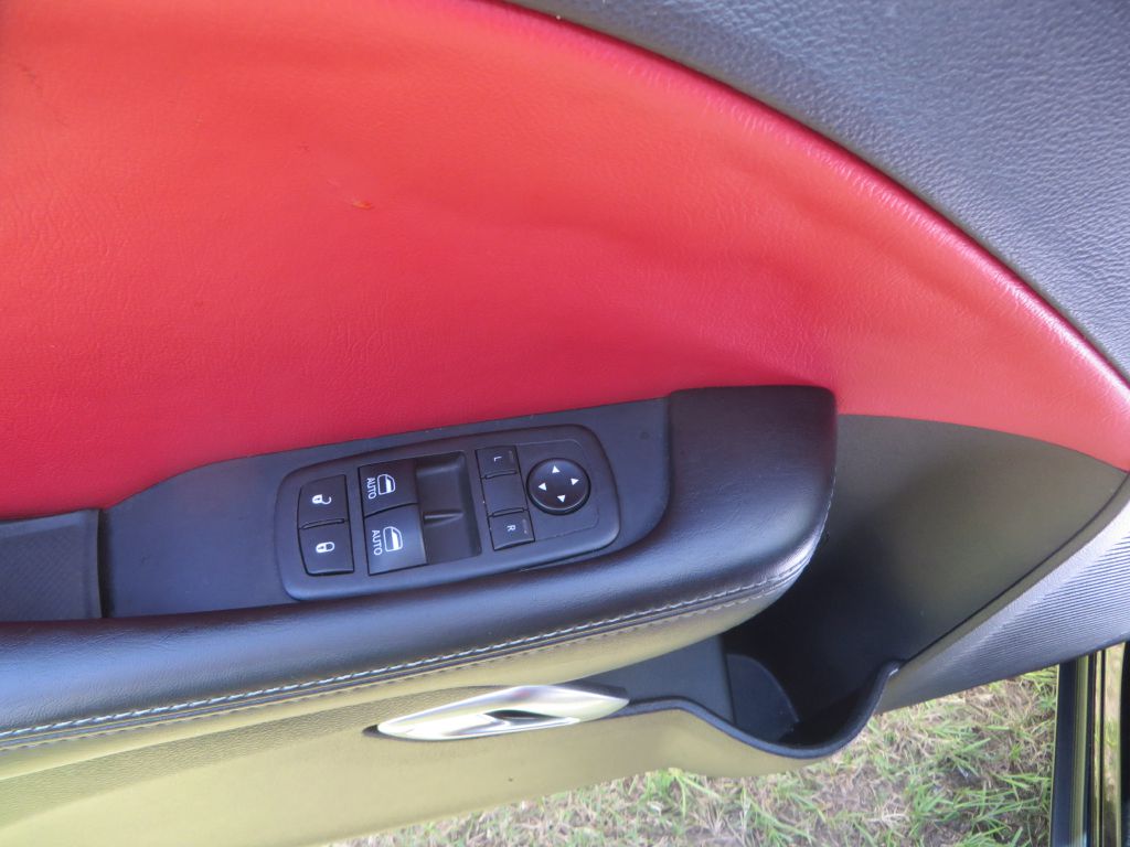 Photo 11 of this DODGE CHALLENGER