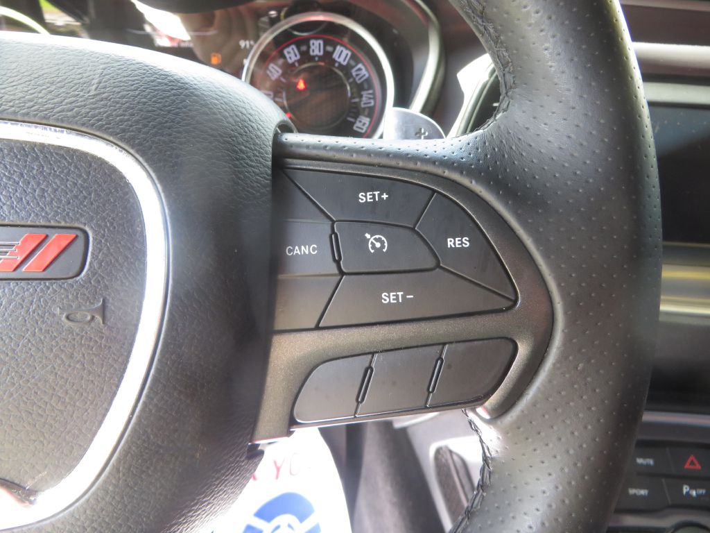 Photo 15 of this DODGE CHALLENGER