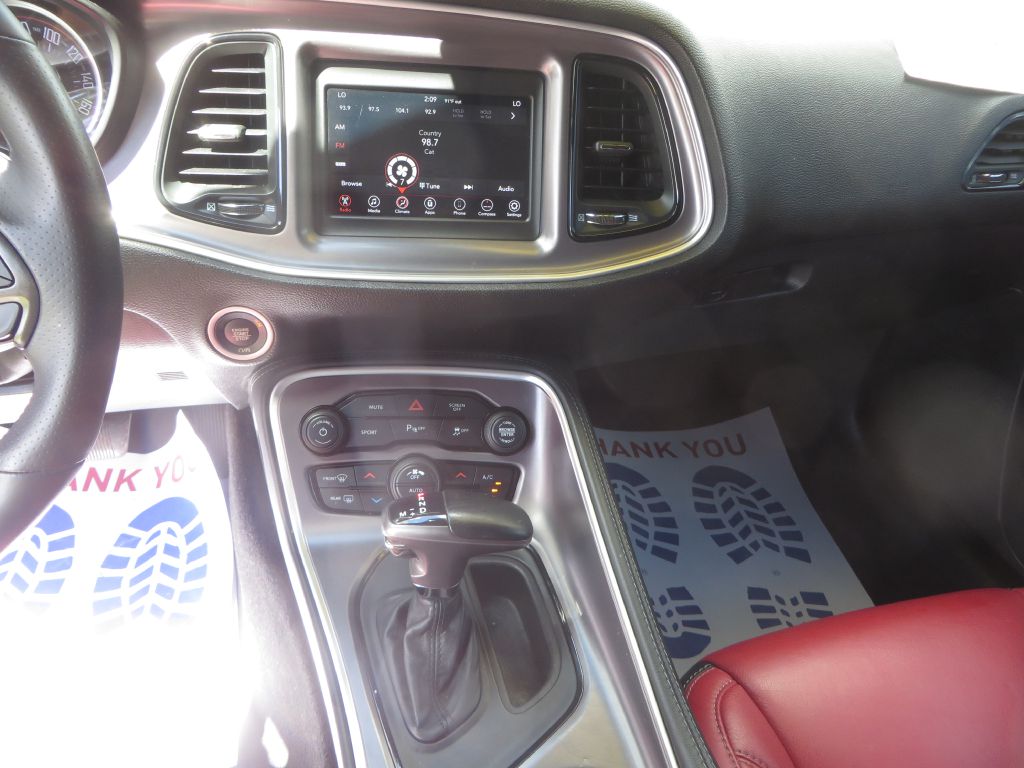 Photo 18 of this DODGE CHALLENGER