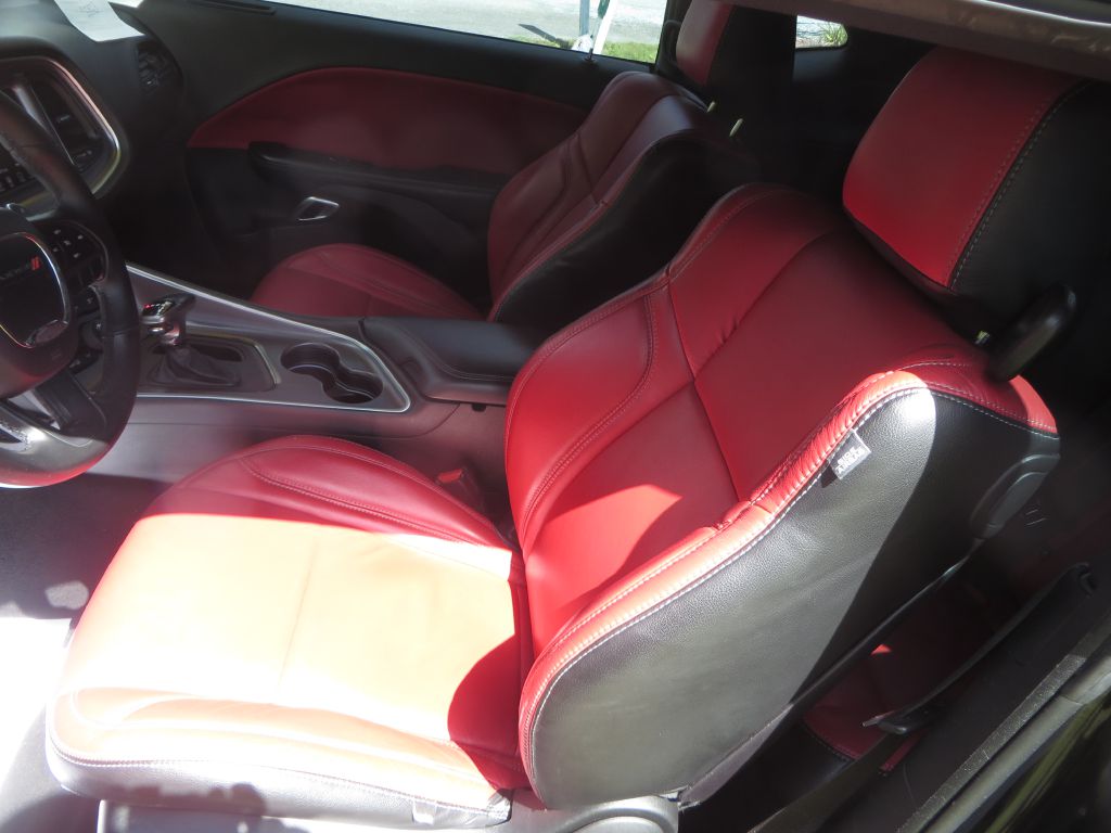 Photo 21 of this DODGE CHALLENGER
