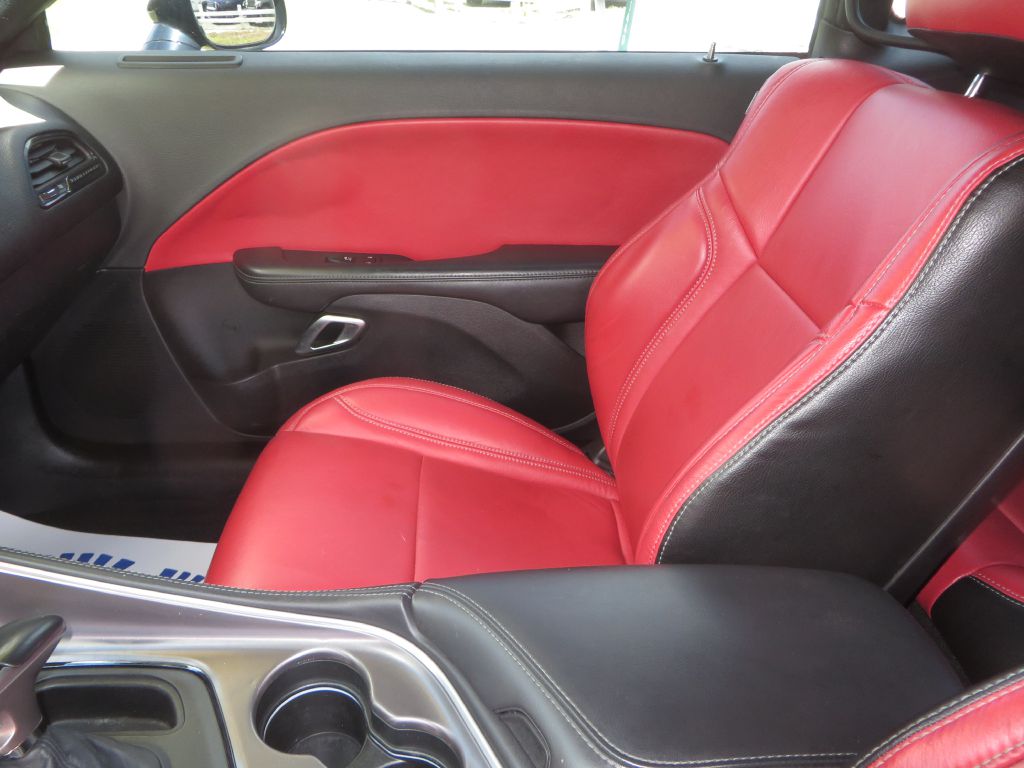 Photo 22 of this DODGE CHALLENGER