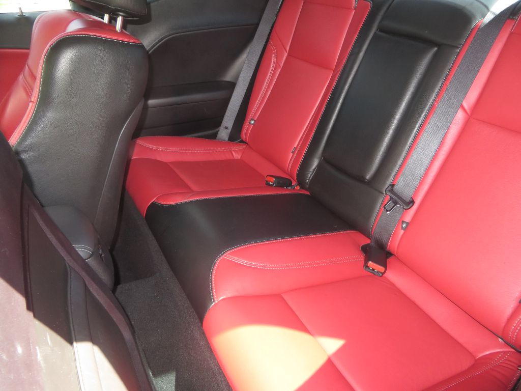 Photo 23 of this DODGE CHALLENGER