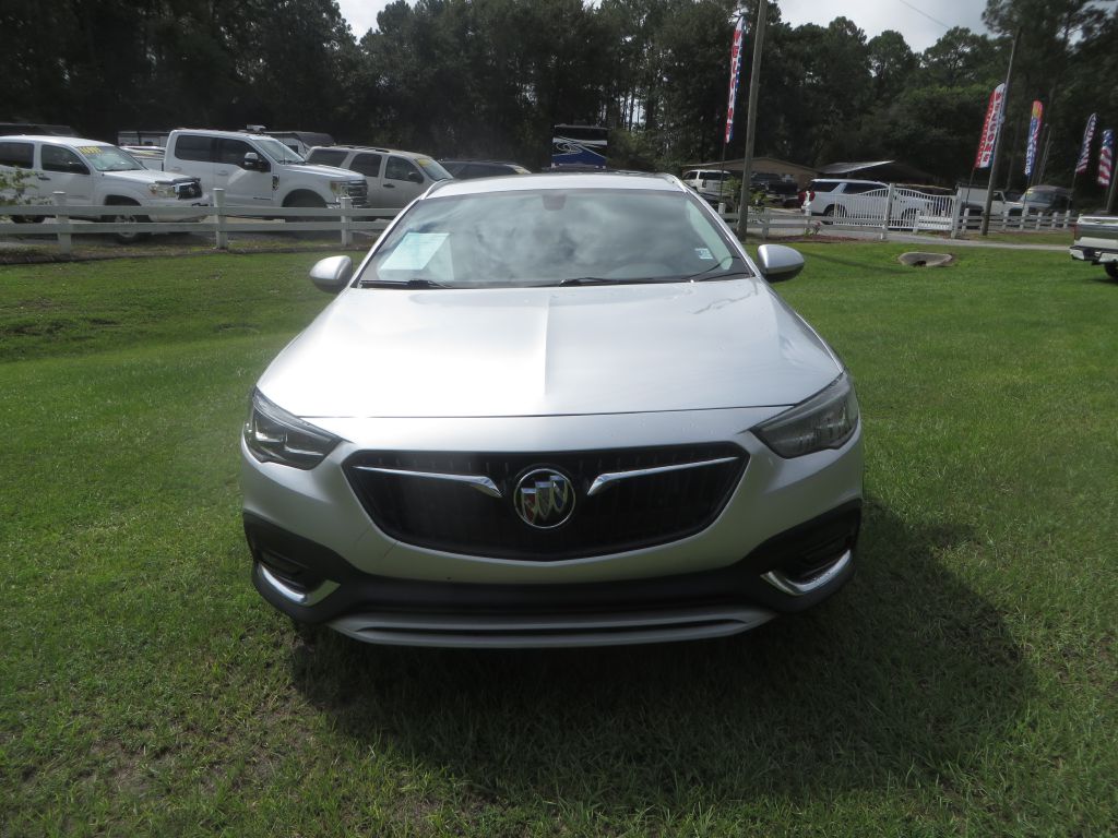 Photo 3 of this BUICK REGAL TOURX