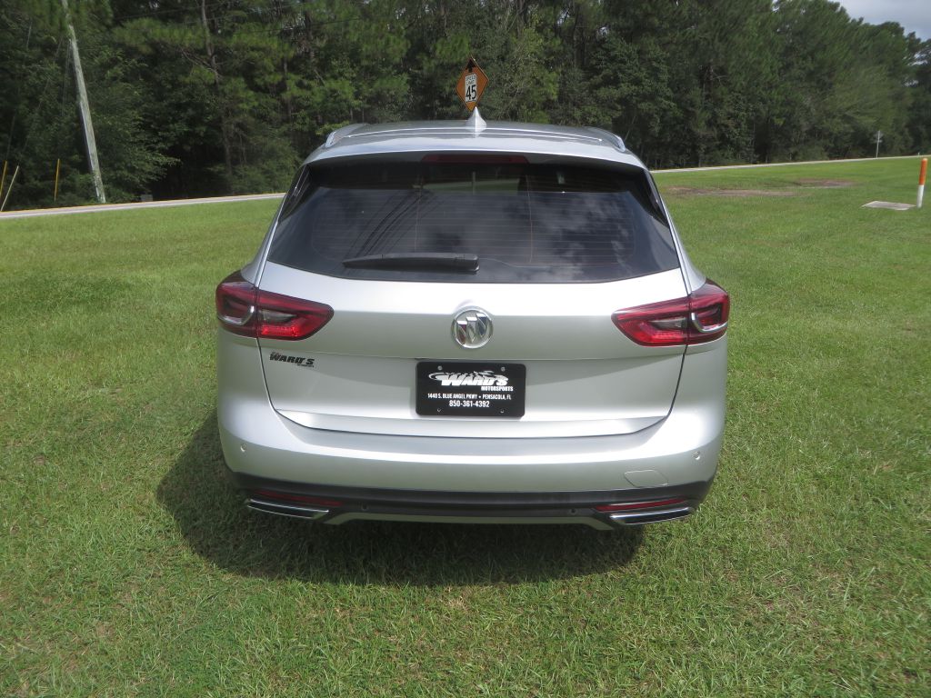 Photo 7 of this BUICK REGAL TOURX