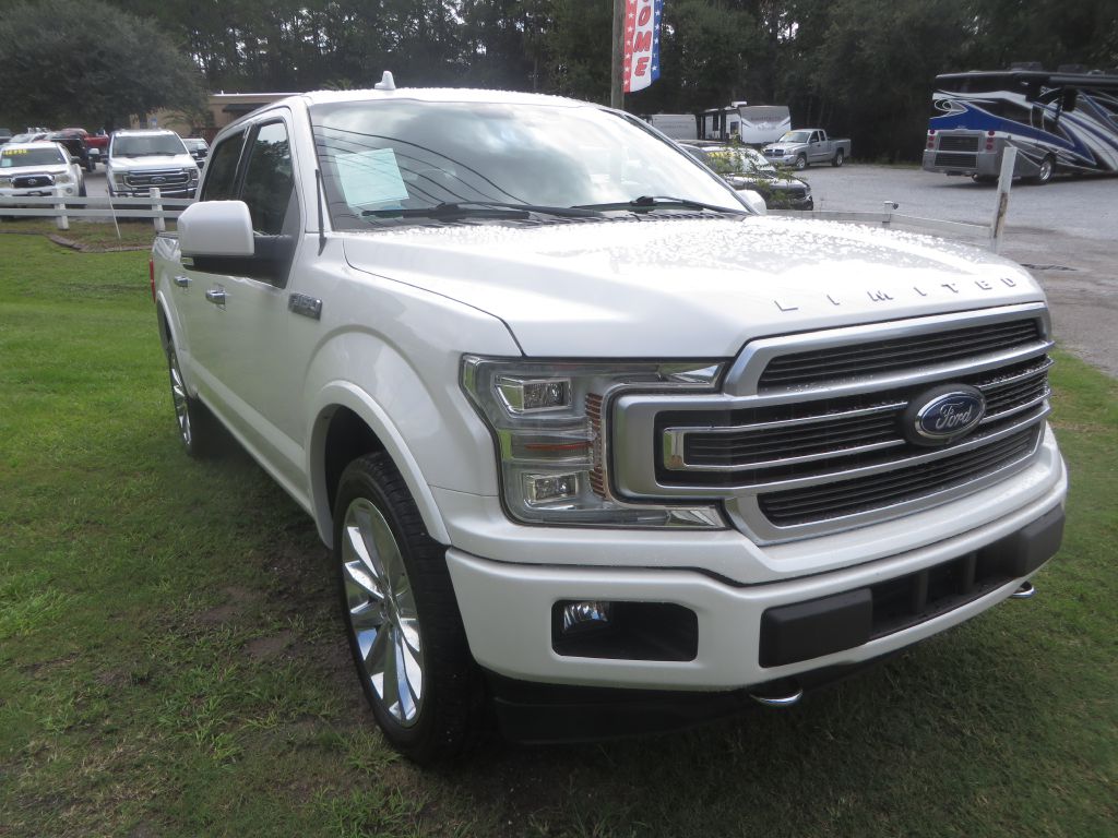 Photo 4 of this FORD F150