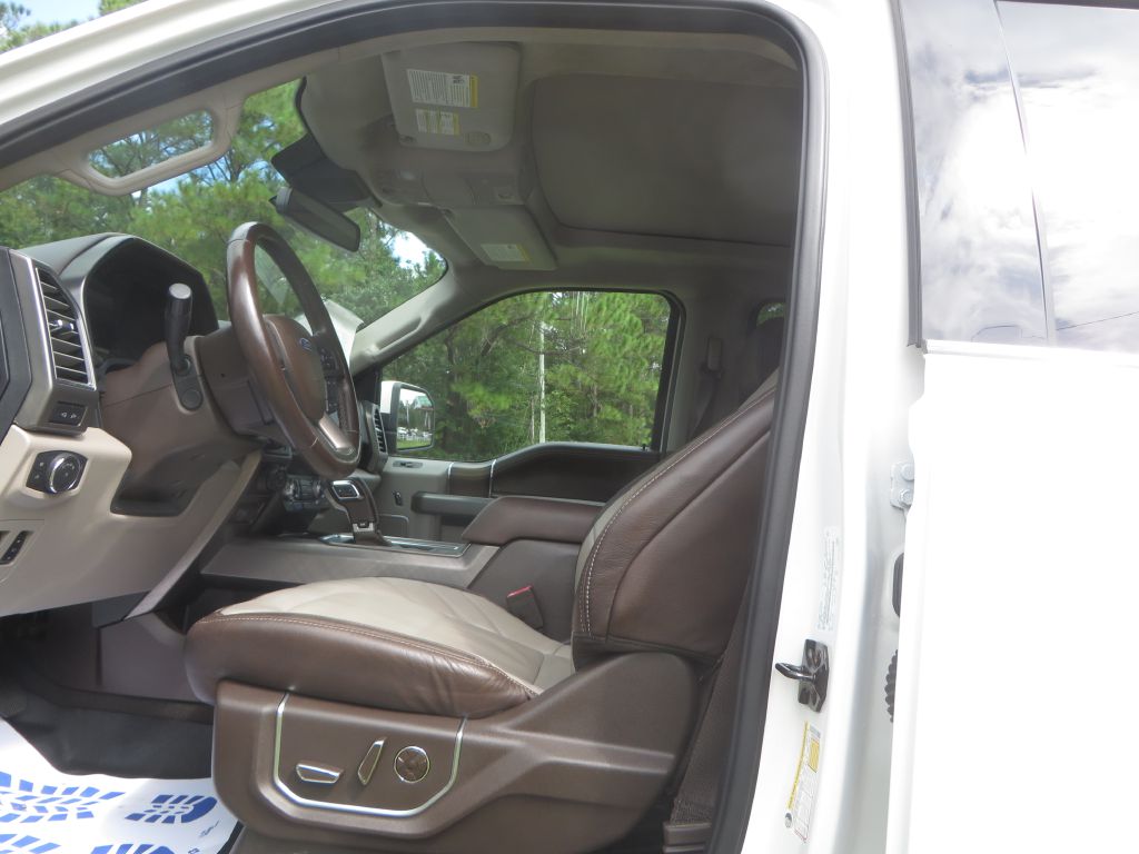 Photo 13 of this FORD F150