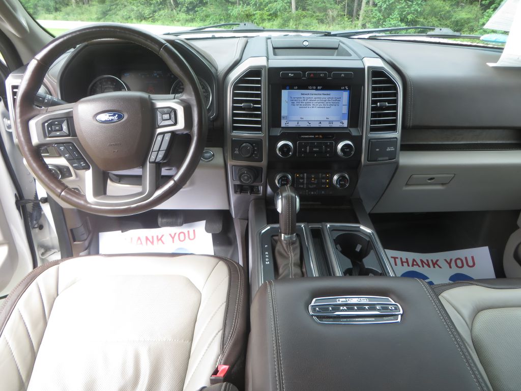Photo 16 of this FORD F150