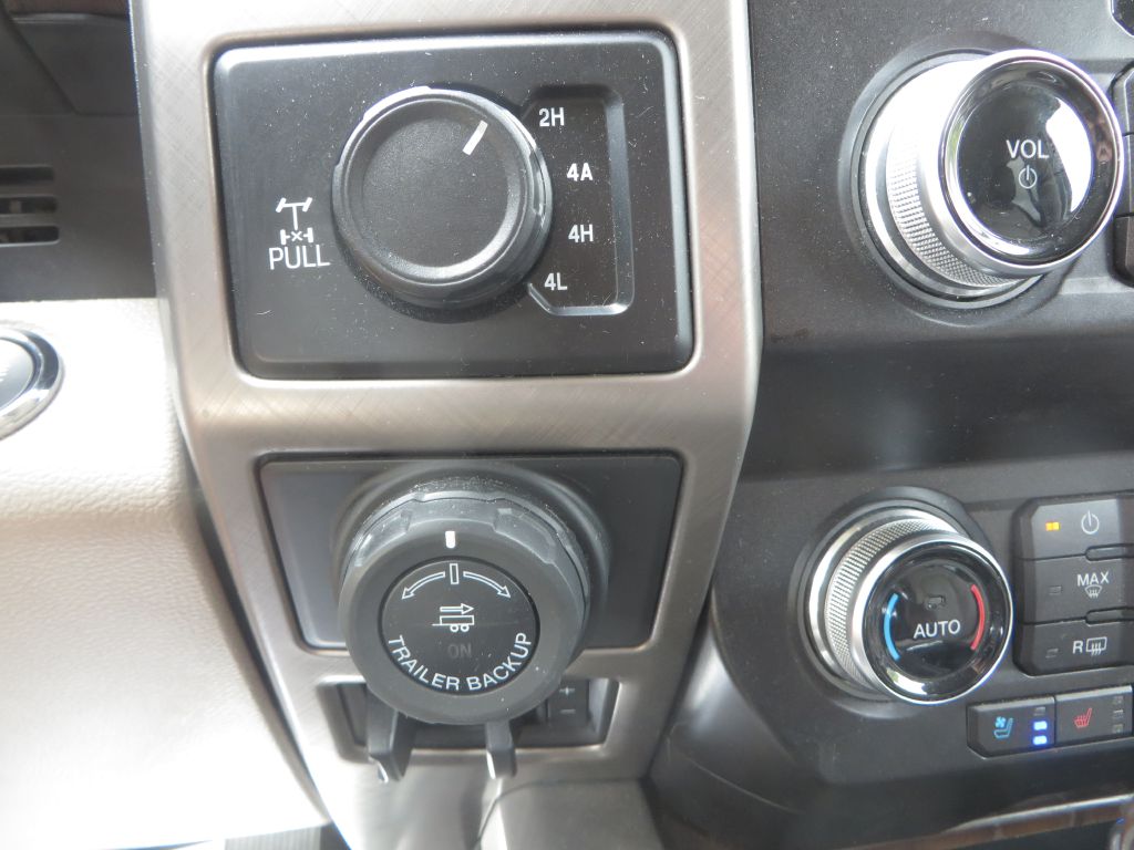 Photo 26 of this FORD F150