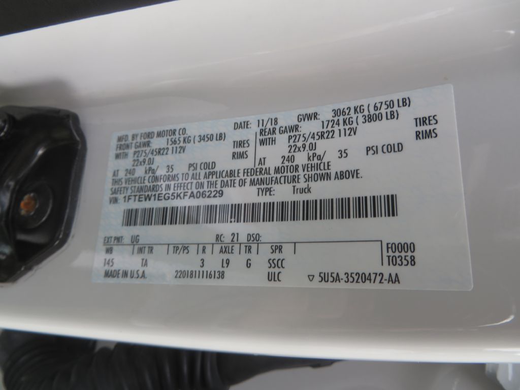 Photo 36 of this FORD F150