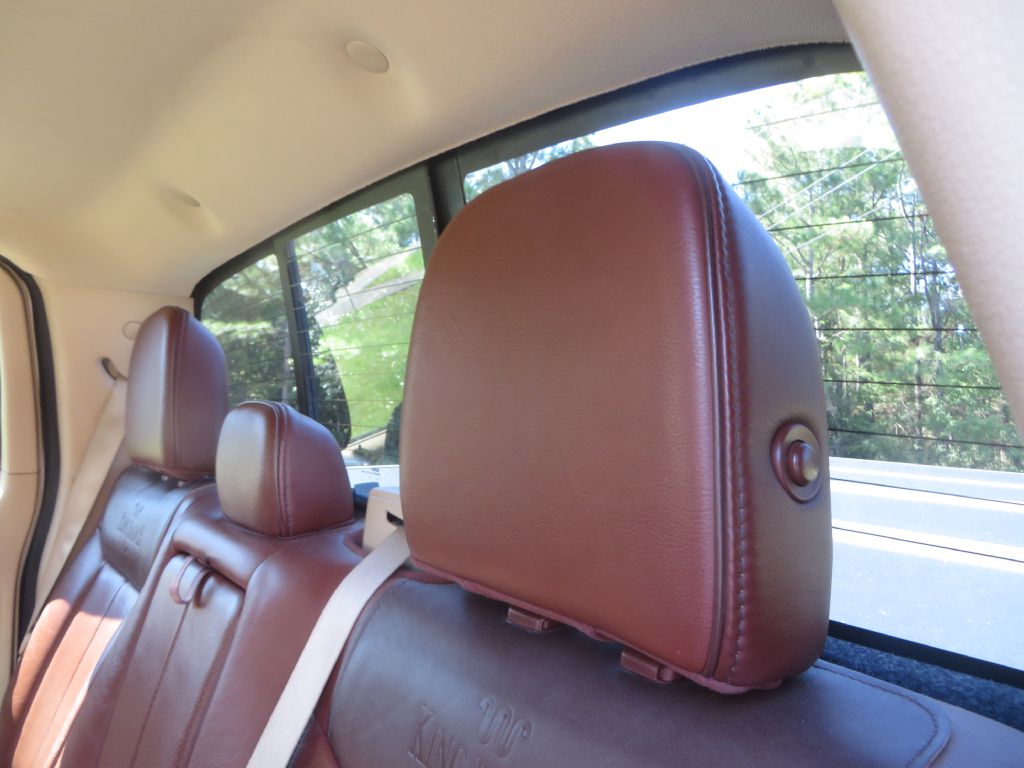 Photo 31 of this FORD F150