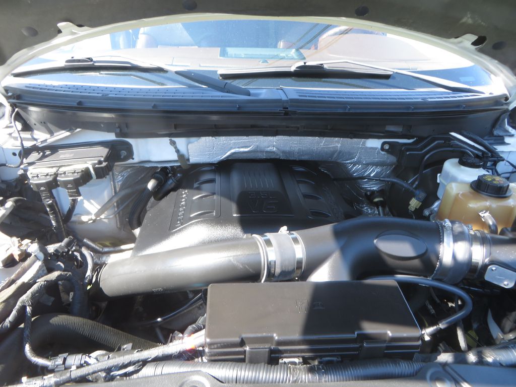 Photo 33 of this FORD F150