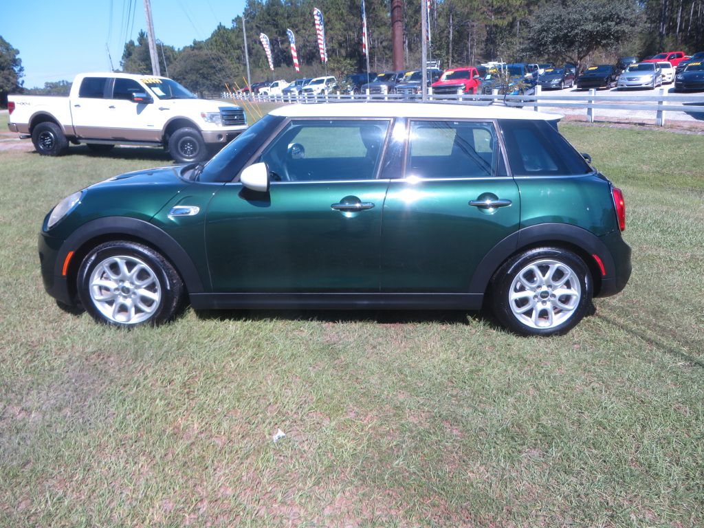 2015 MINI COOPER