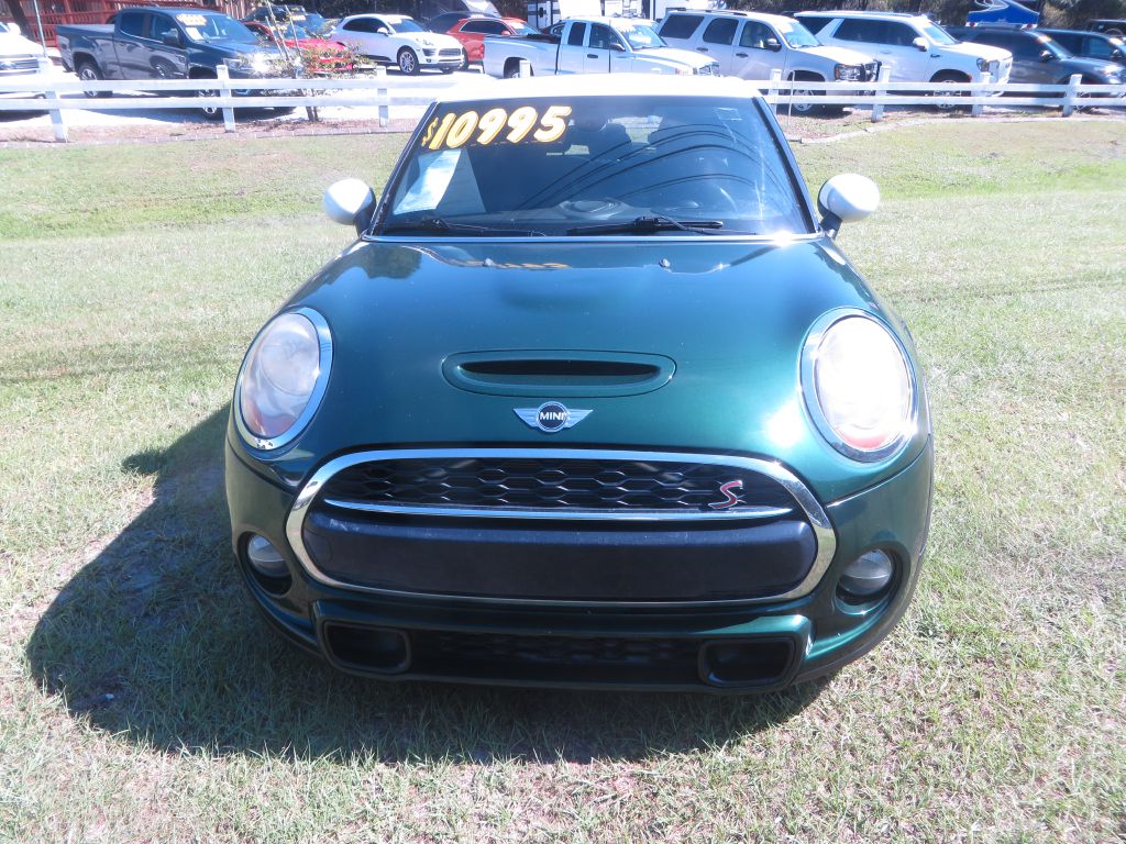 Photo 3 of this MINI COOPER