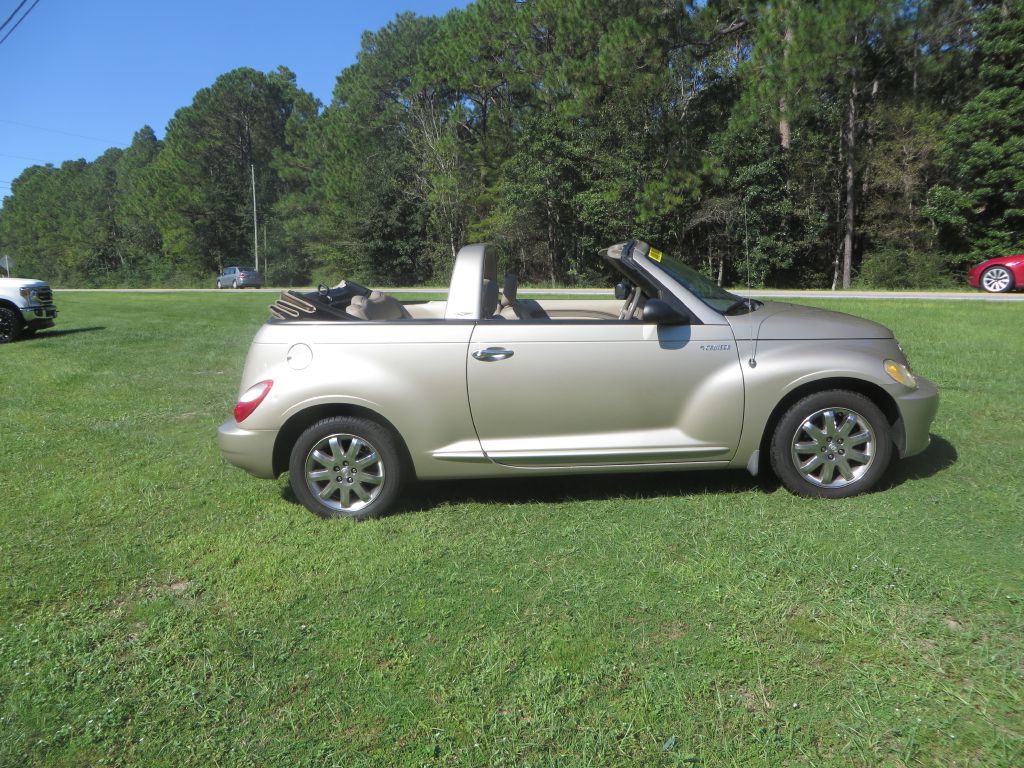 Photo 5 of this CHRYSLER PT CRUISER