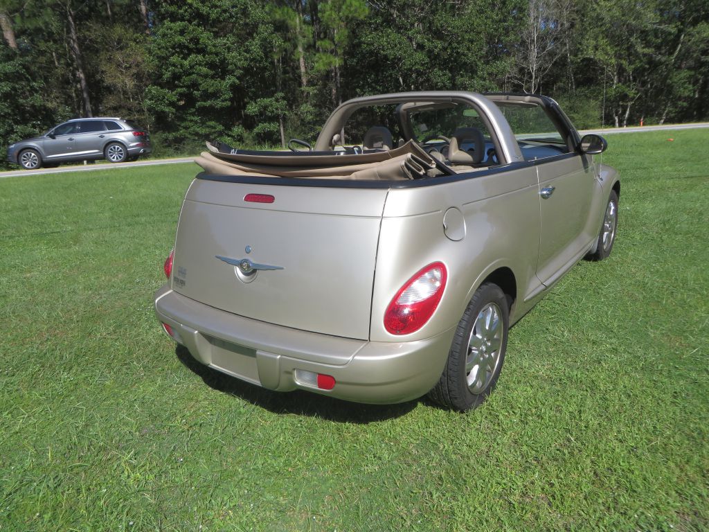 Photo 6 of this CHRYSLER PT CRUISER