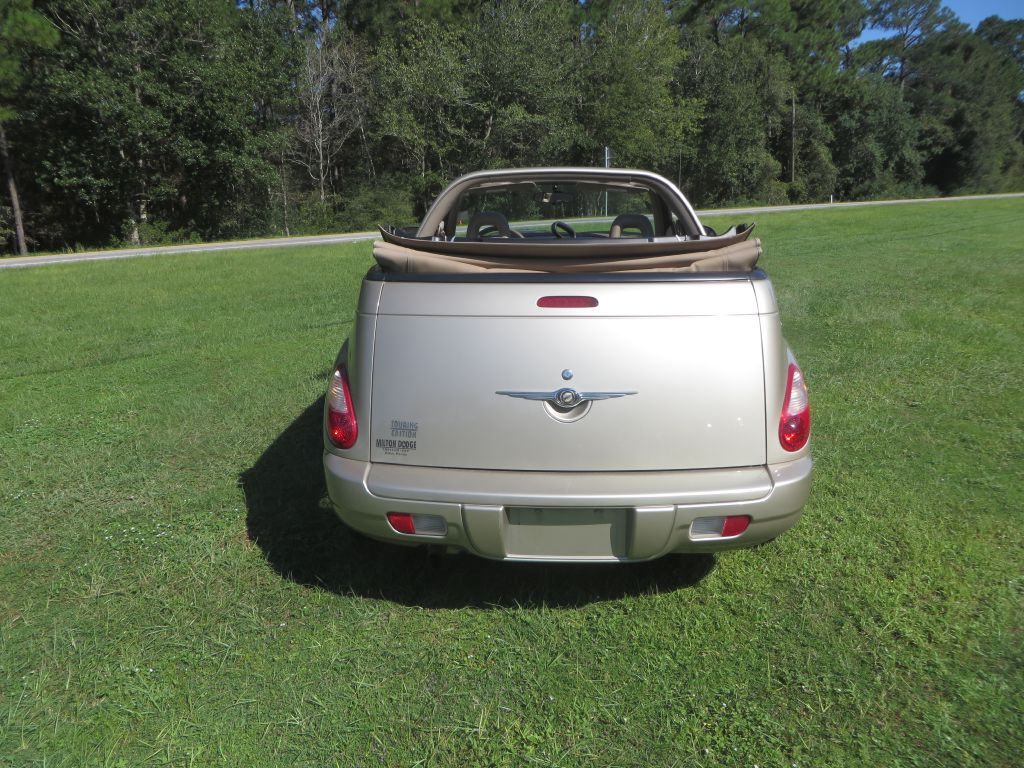 Photo 7 of this CHRYSLER PT CRUISER