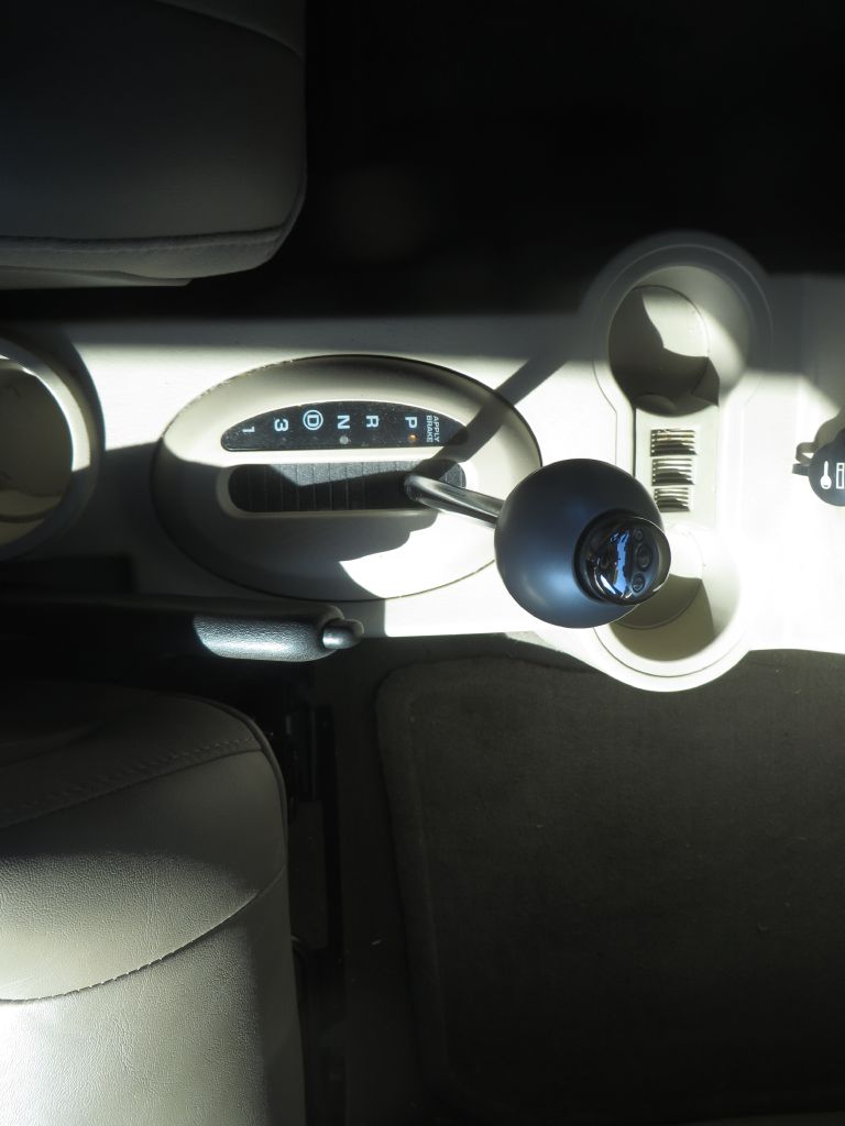 Photo 23 of this CHRYSLER PT CRUISER
