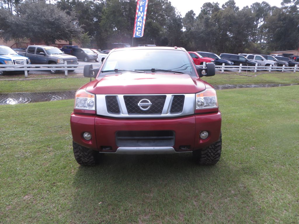Photo 3 of this NISSAN TITAN