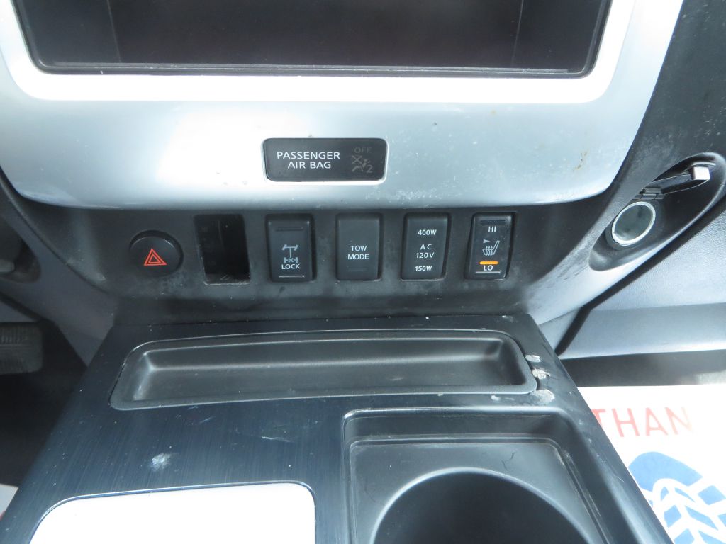 Photo 22 of this NISSAN TITAN
