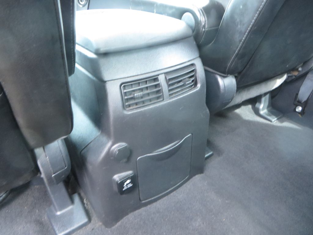 Photo 29 of this NISSAN TITAN