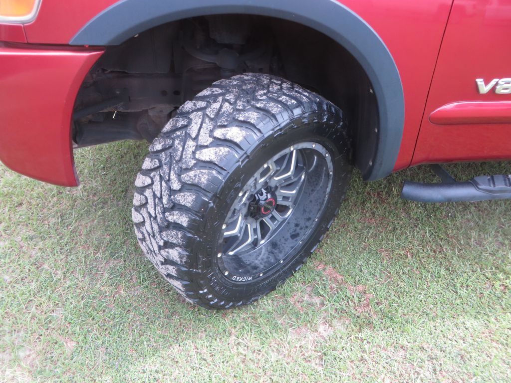 Photo 32 of this NISSAN TITAN