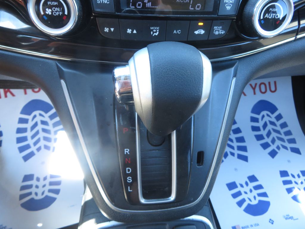 Photo 18 of this HONDA CR-V