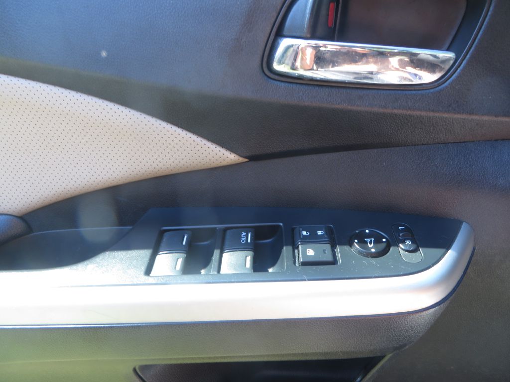 Photo 24 of this HONDA CR-V