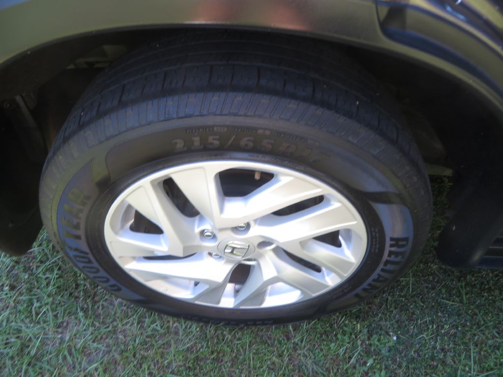 Photo 27 of this HONDA CR-V