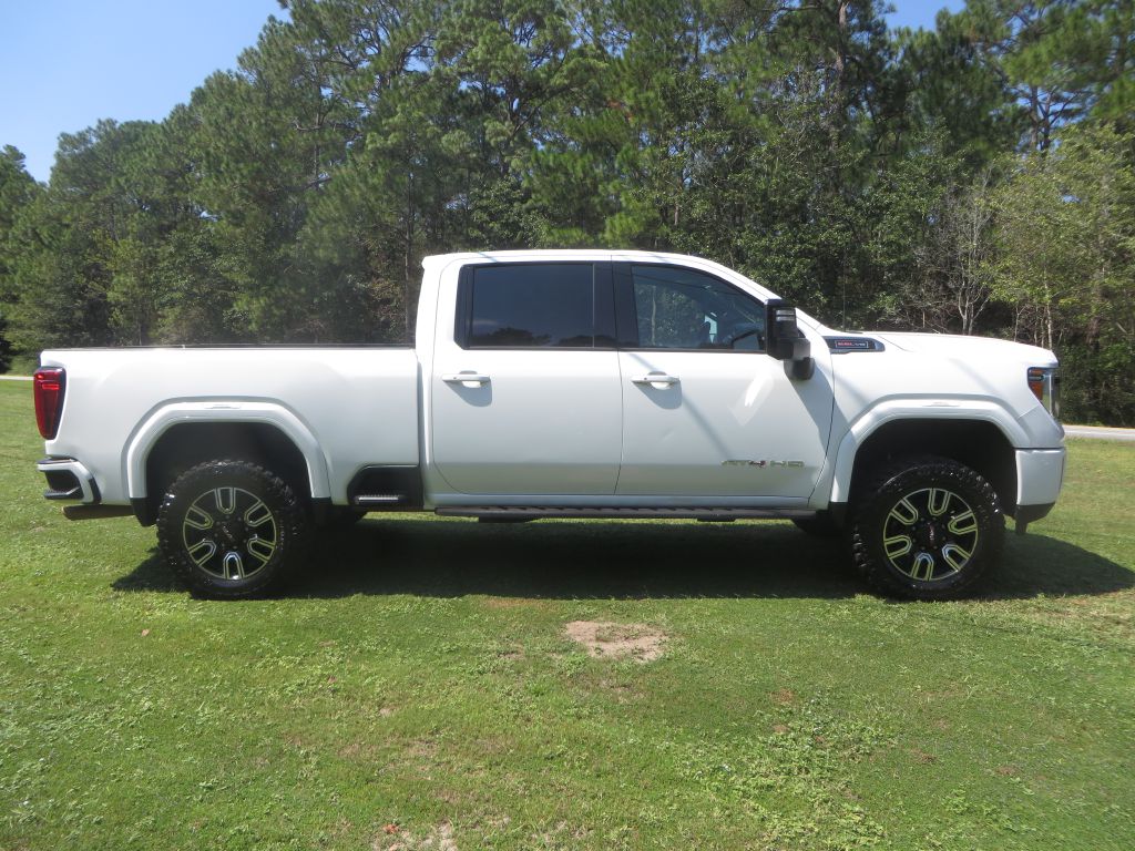 Photo 5 of this GMC SIERRA