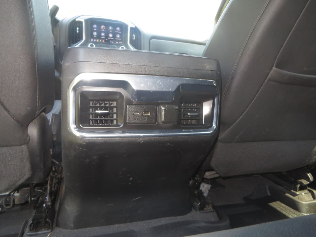 Photo 27 of this GMC SIERRA