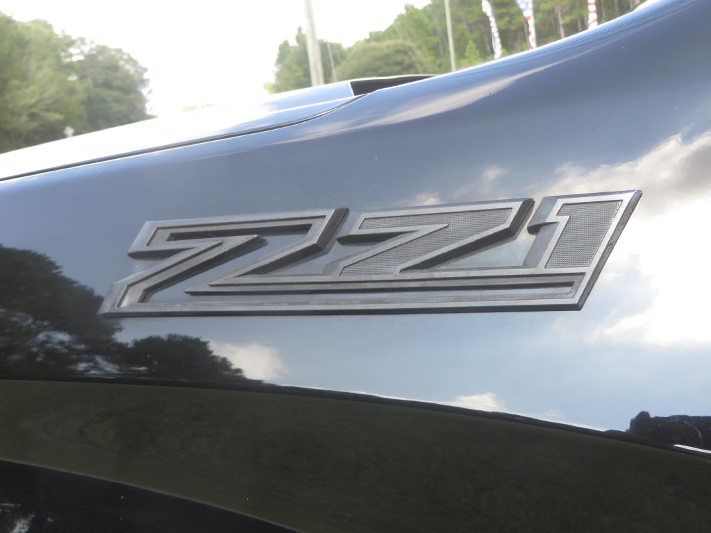 Photo 10 of this CHEVROLET SILVERADO LTD 1