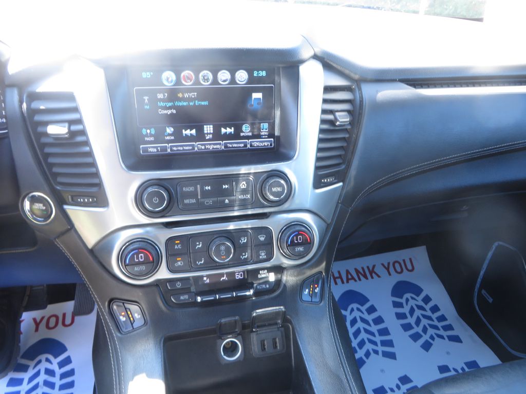 Photo 23 of this CHEVROLET SUBURBAN