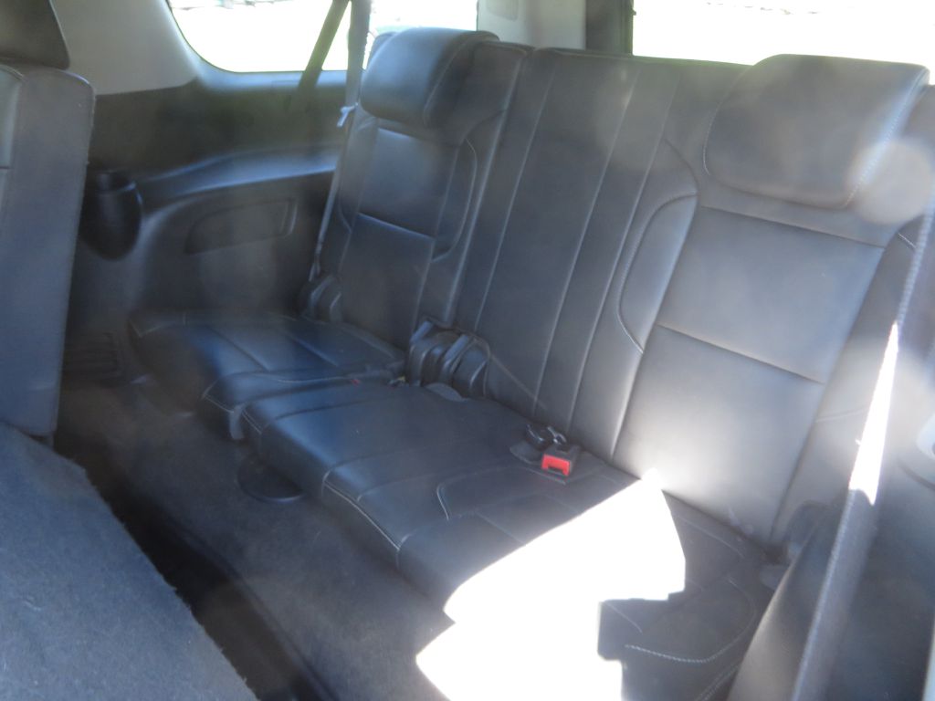 Photo 27 of this CHEVROLET SUBURBAN