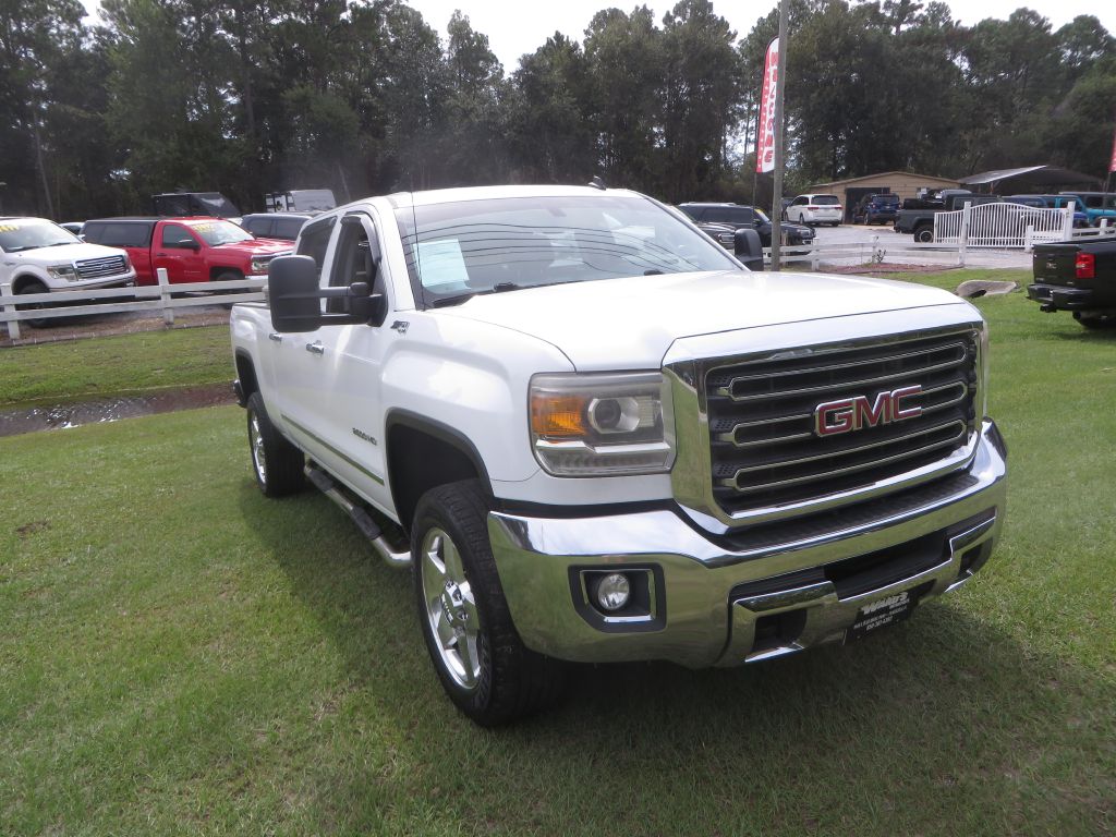 Photo 4 of this GMC SIERRA 2500