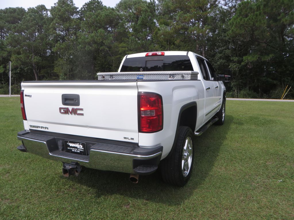Photo 6 of this GMC SIERRA 2500