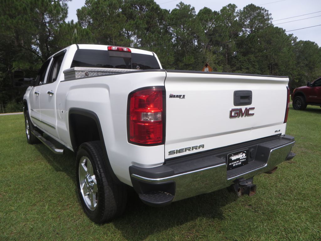 Photo 8 of this GMC SIERRA 2500