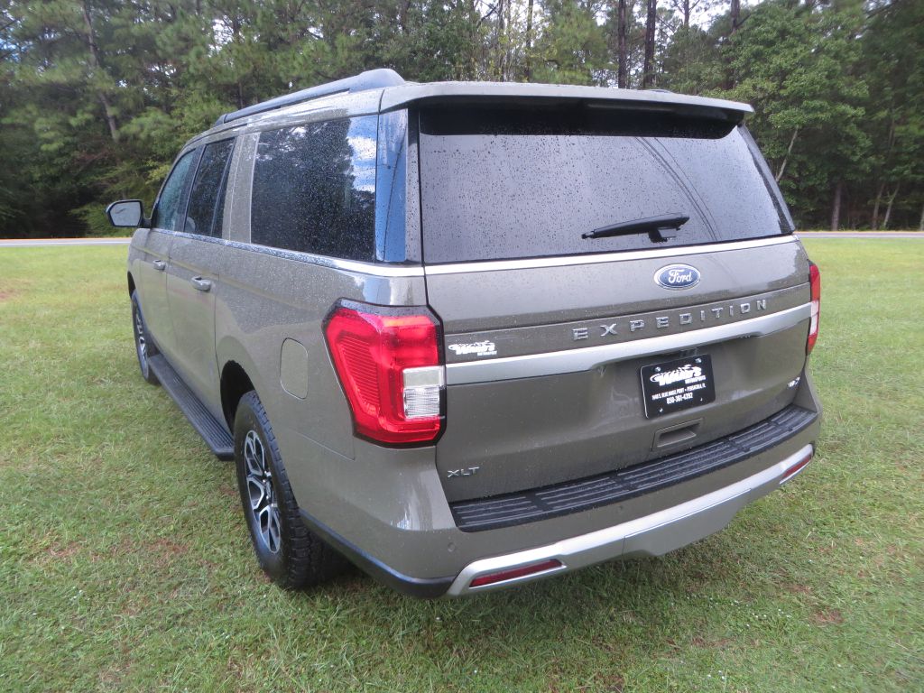 Photo 8 of this FORD EXPEDITION