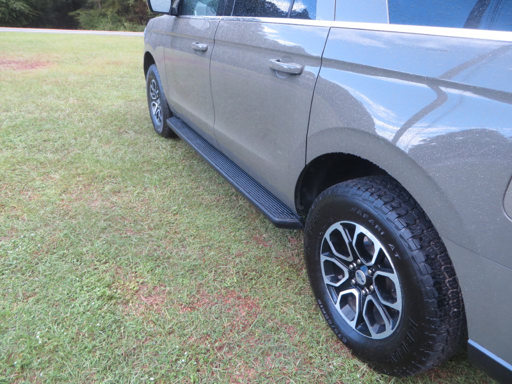 Photo 9 of this FORD EXPEDITION