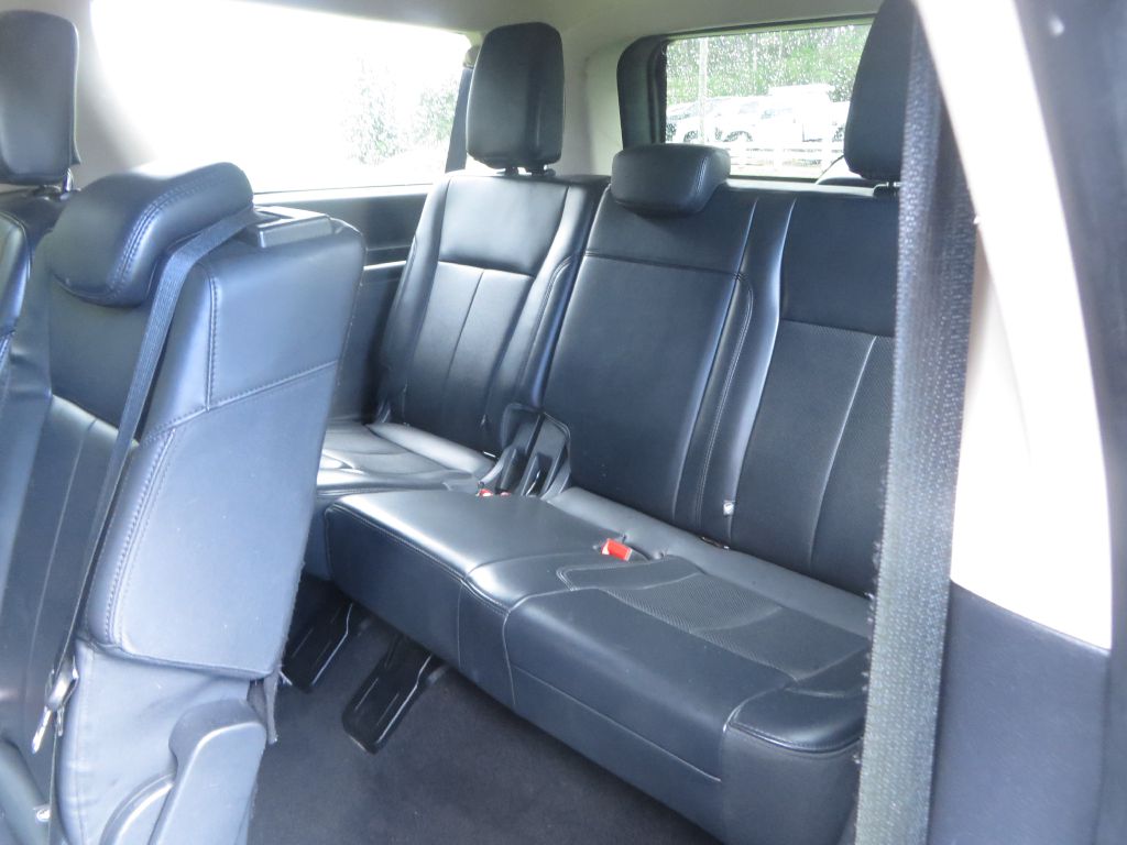 Photo 24 of this FORD EXPEDITION