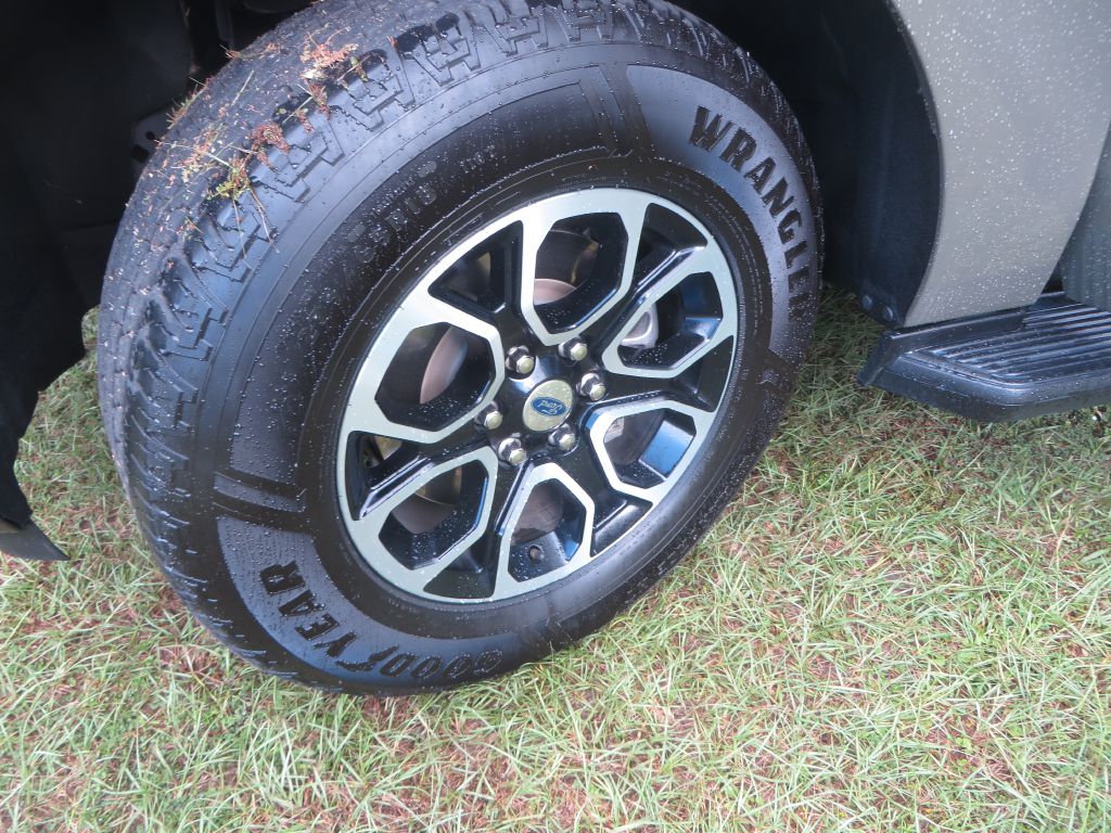 Photo 26 of this FORD EXPEDITION