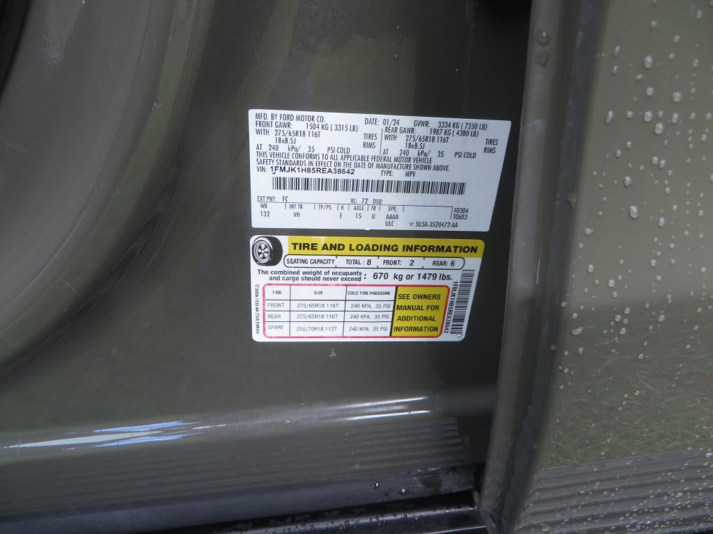 Photo 27 of this FORD EXPEDITION