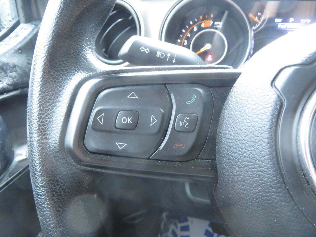 Photo 14 of this JEEP WRANGLER UNLIMI