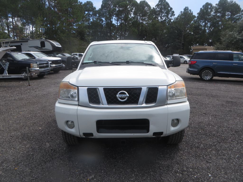 Photo 3 of this NISSAN TITAN